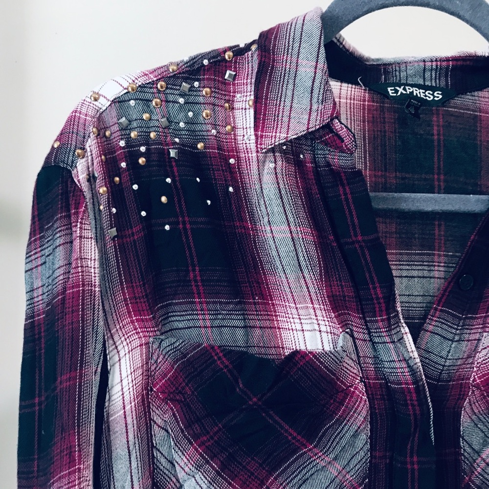 EXPRESS | Black and Pink Flannel with Studs